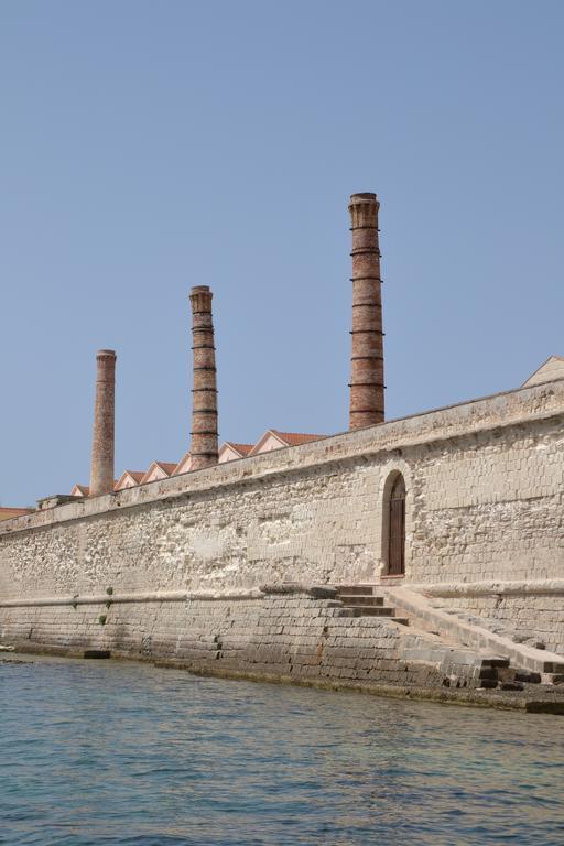 Hotel Il Portico Favignana Eksteriør billede