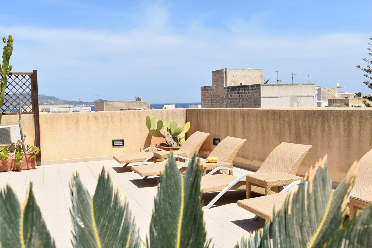Hotel Il Portico Favignana Eksteriør billede