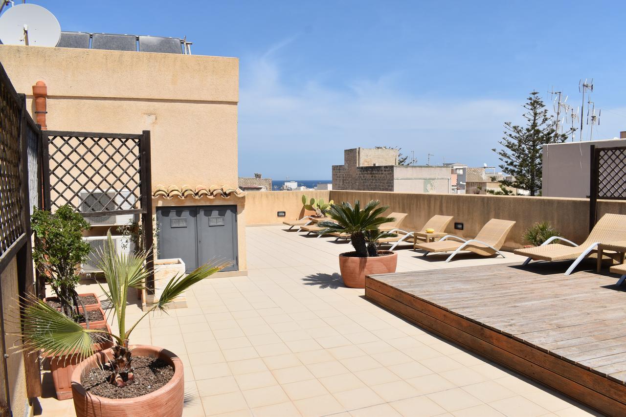 Hotel Il Portico Favignana Eksteriør billede