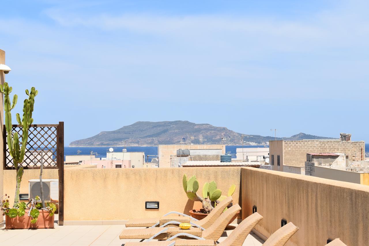 Hotel Il Portico Favignana Eksteriør billede