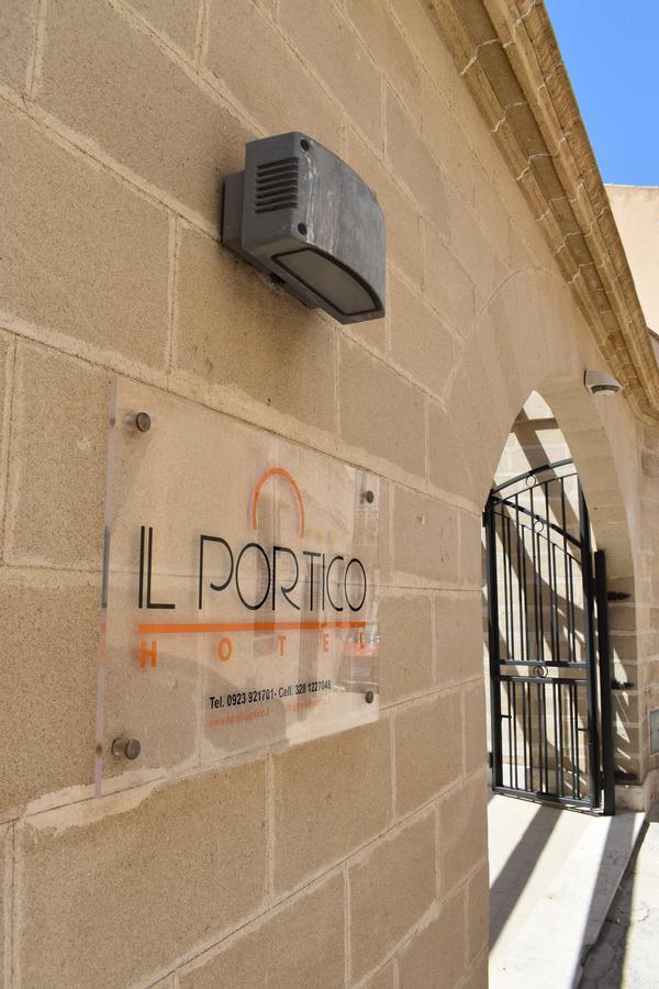 Hotel Il Portico Favignana Eksteriør billede