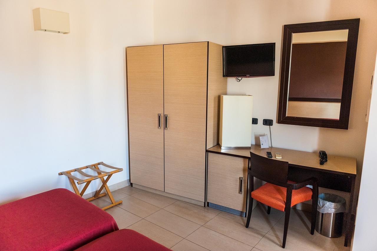 Hotel Il Portico Favignana Eksteriør billede